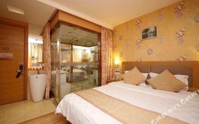 Jiatai Chain Business Hotel (Dandong Yalu River Duanqiao)