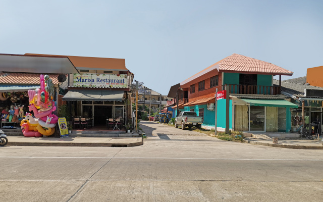 OYO 609 Lanta Dream House Apartment