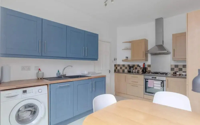 Serene & Stylish 1BD Flat - Tooting Bec!