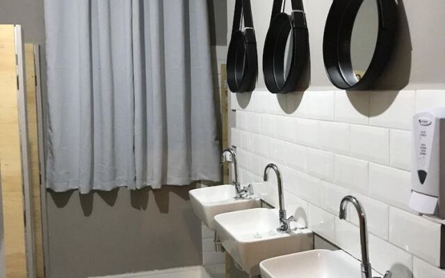 Imagina Hostel