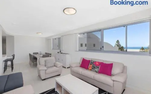 Coast Luxury Apartment 21