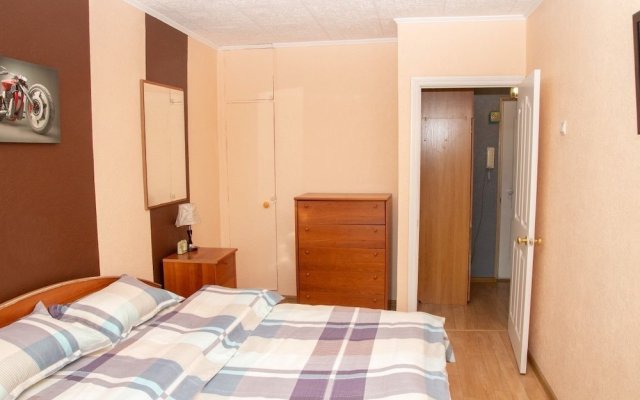 Apartment on Posyetskaya 16