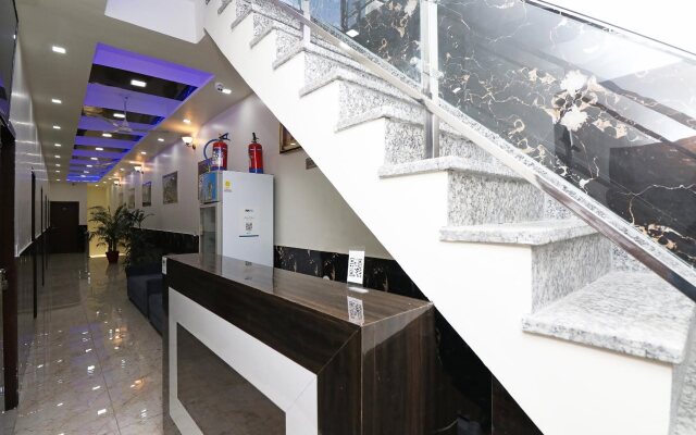 Karan Paradise By OYO Rooms
