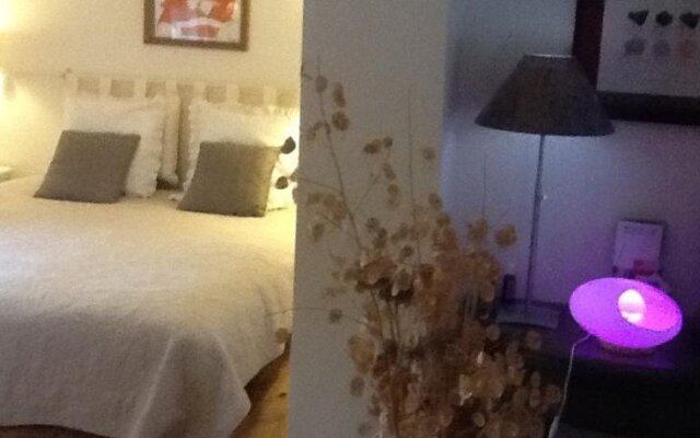 Guest House Champlenoy