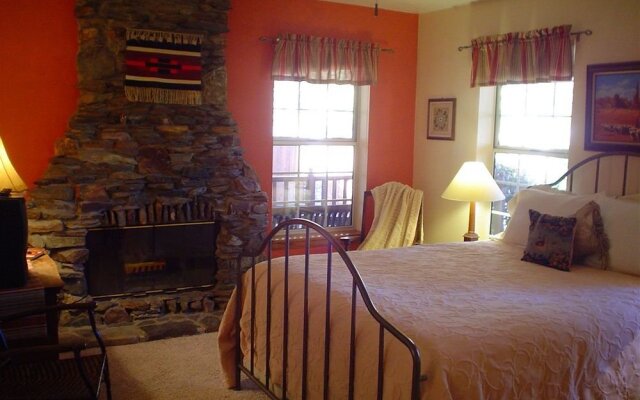Kern River Inn