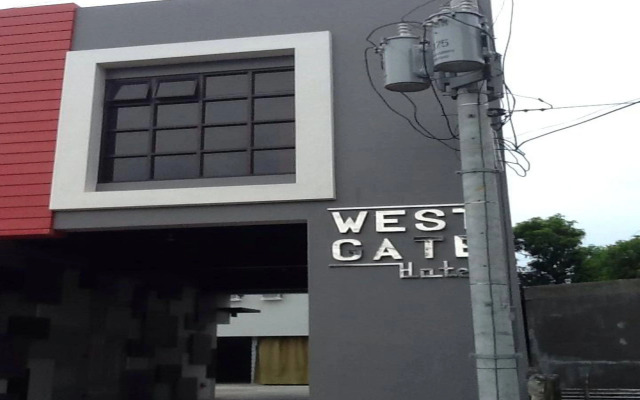 West Gate Hotel