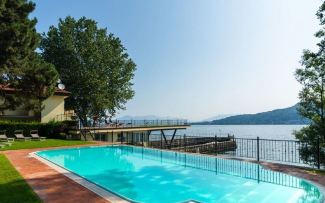 Picturesque Holiday Home in Meina With Swimming Pool