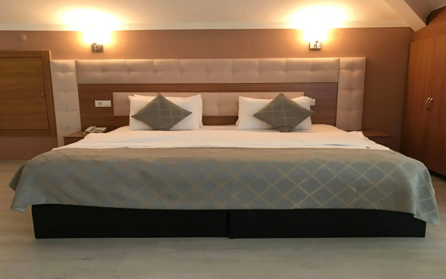 Westport Istanbul Hotel