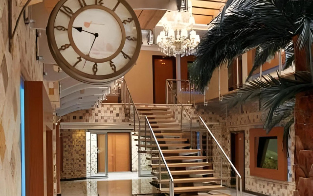 Arya Hotel Business Deluxe