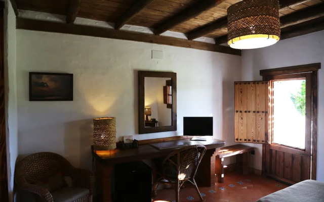 Ardea Purpurea Lodge