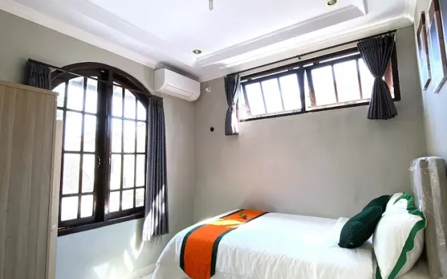 Homestay Syariah Merapi View Simply Homy