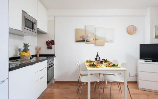 32 BRIGHT COPACABANA ocean view free WiFi