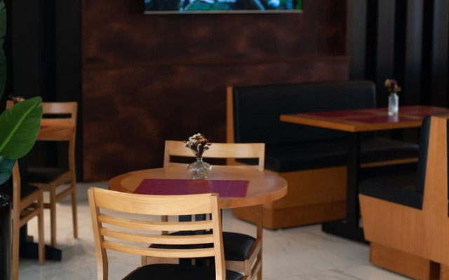 Bristol Infinity Hotel