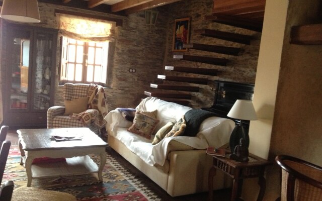 Casa de Piedra en Muga de Alba