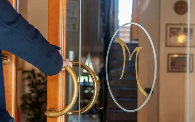 Hotel Melecchi