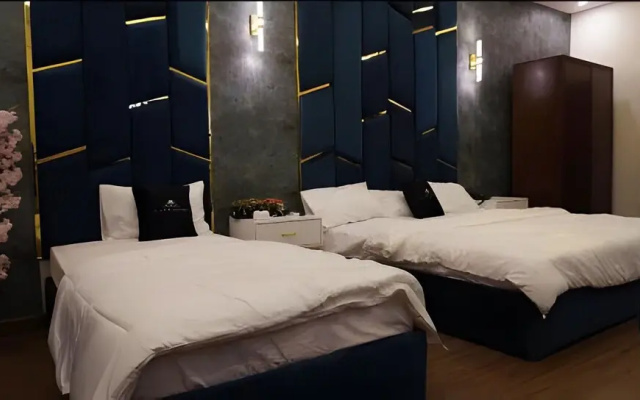 Elite Elegance Inn