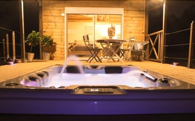 MAROSENIA TTIKI Cottage & SPA