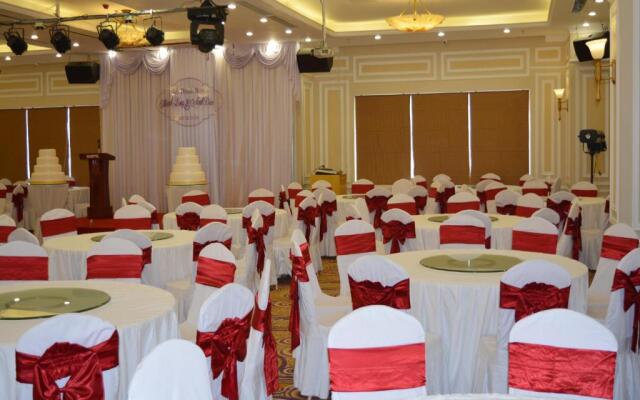A25 Luxury Hotel