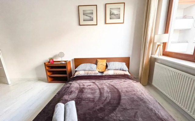 Super Apart Bobrowiecka 3