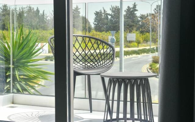 The Room, Suite 15, Leda Gardens