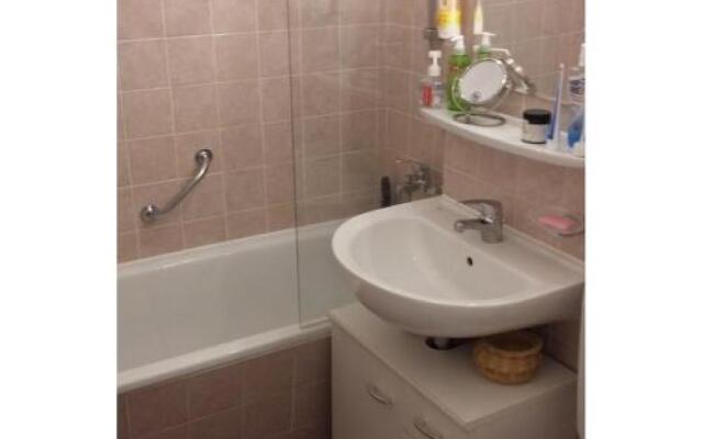 5998 Private Room 1 Person