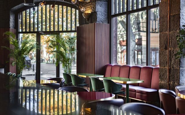 Radisson Red Tbilisi