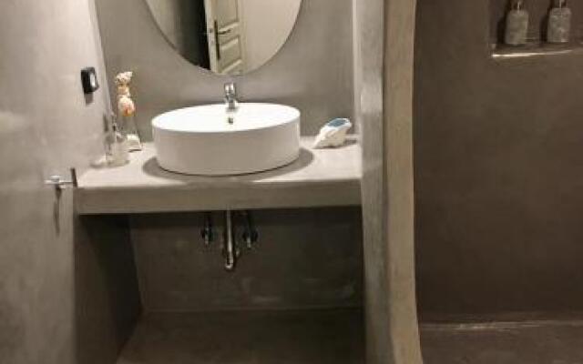 Kampanelia Village Suites