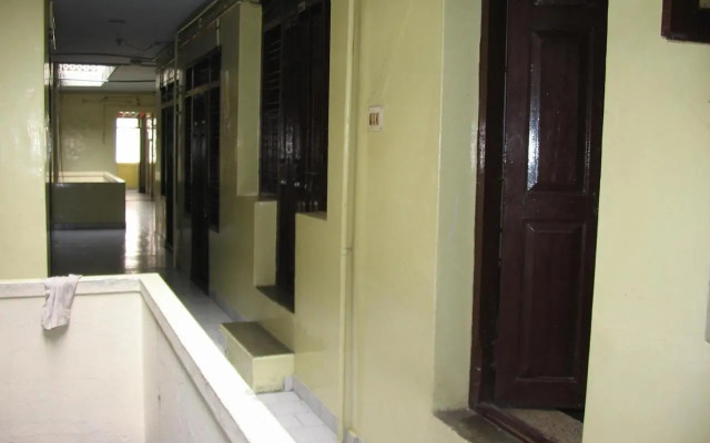 Vasantha Lodge Purasawalkam chennai
