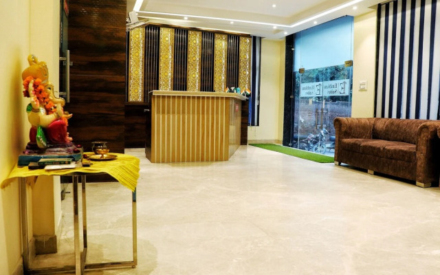 Hotel E Suites