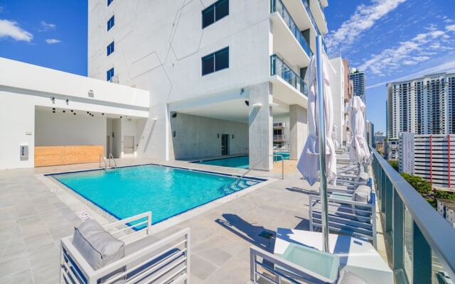Prime location Luxury Condo at brickell