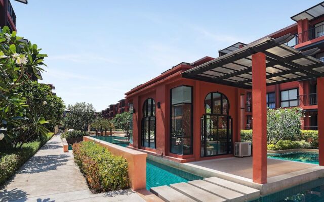 Bluroc Hua Hin by FavStay