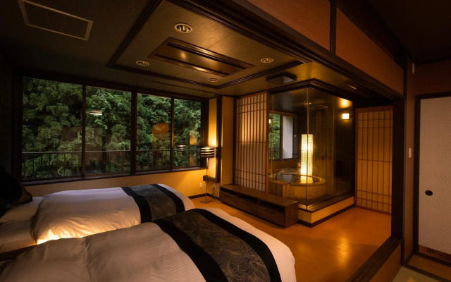 Yamanaka Onsen Ohanami Kyubei
