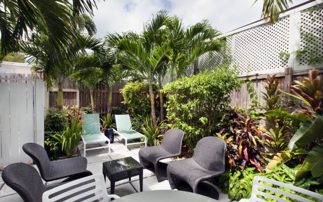 Coco Plum Inn