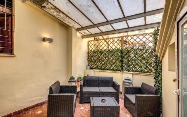 The Spanish steps apartment 67