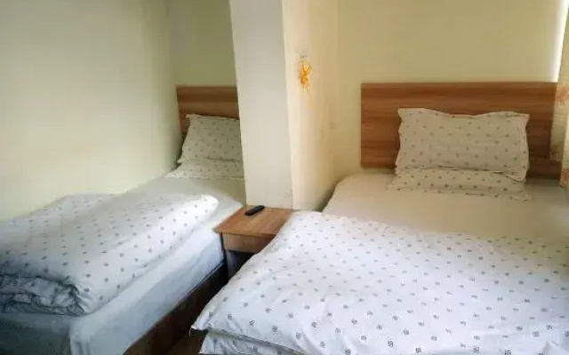 Star 7 Apartment (Wuhan Optics Valley Plaza Dayang Department)