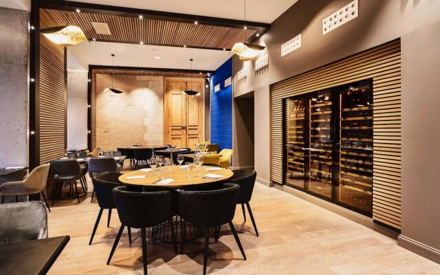 Best Western Premier Hotel de la Cite Royale