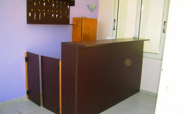 Aggelos Family Hotel