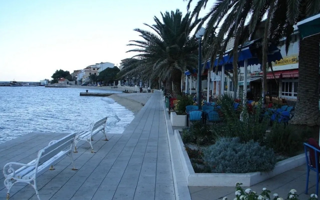 Graci - 20 m From Pebble Beach - A1