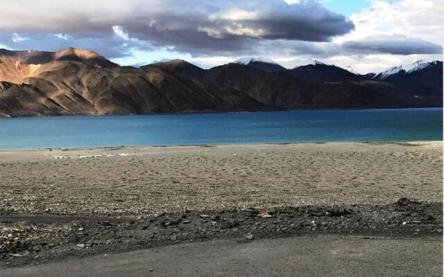 TIH Pangong Delight Camps and Cottages