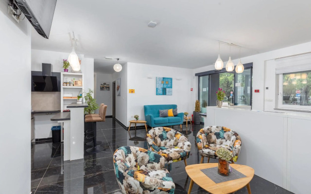 Marine Lux apartments