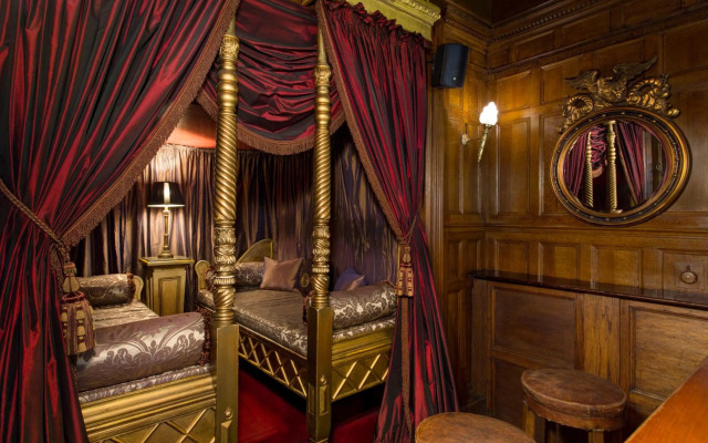 The Gore London – Starhotels Collezione