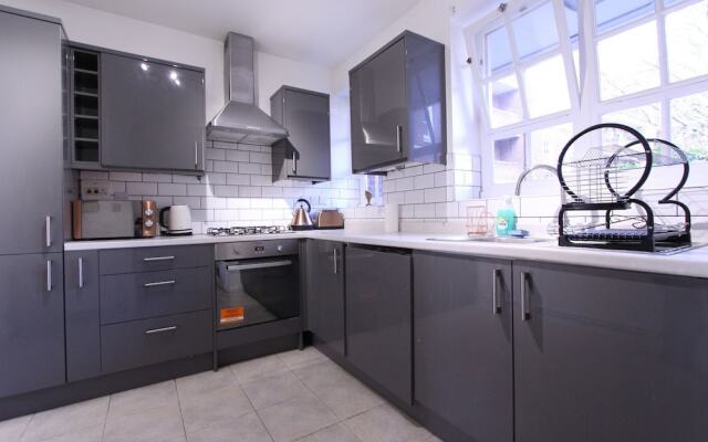 Cosy 3 Bedroom Apartment - Marylebone