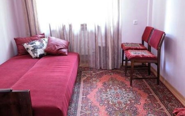 Tumanyan apt&Tours