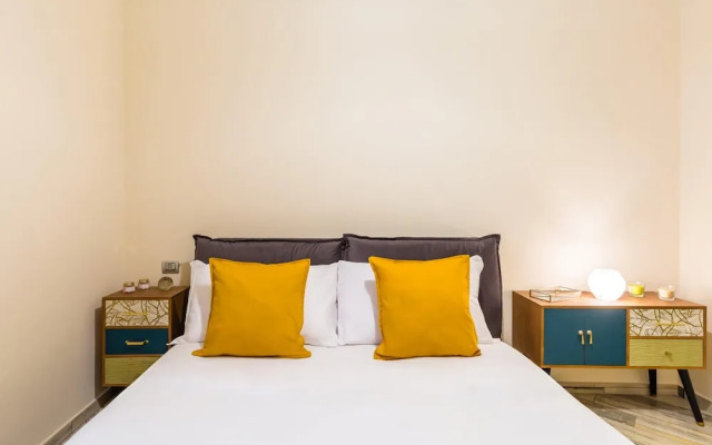 Design Flat in the City Center by Wonderful Italy