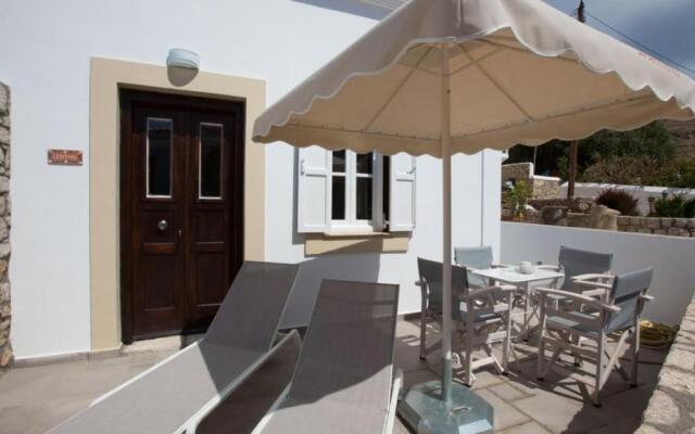 Chic & Modern Apartments with swim access