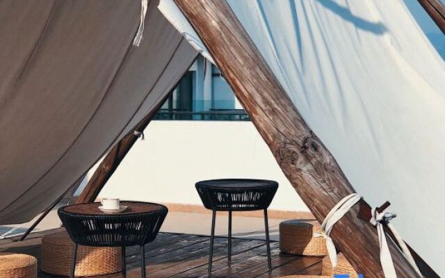 Xichang Guanhai Tingtao Art Hotel