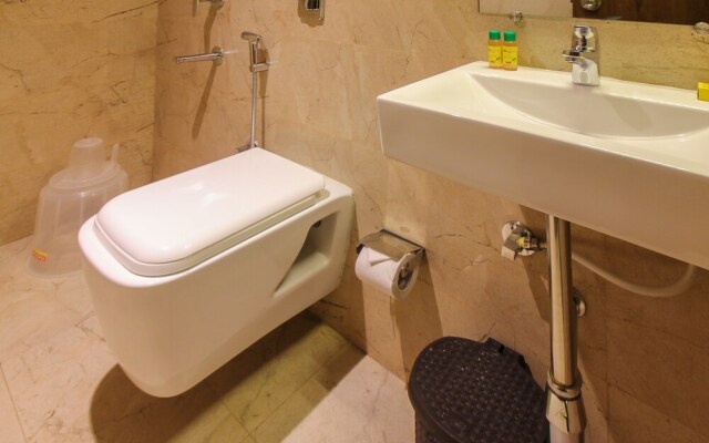FabHotel Adlon Andheri East