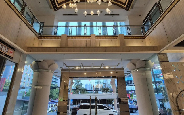 ZEN Premium Near Grand Indonesia Mall