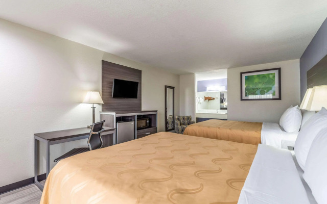 Quality Inn & Suites Canton