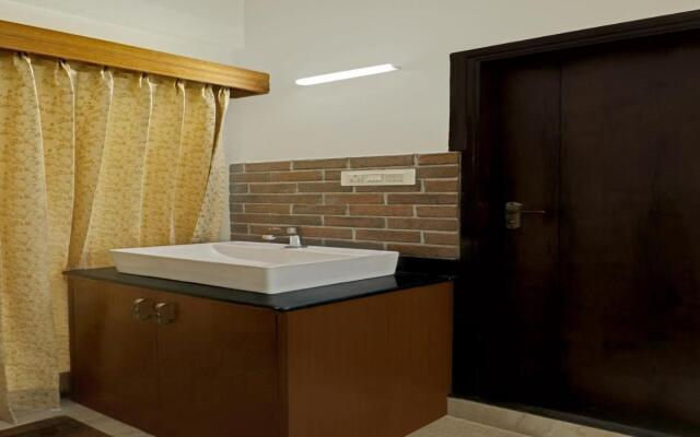 Treebo Celebrity Hotels And Suites